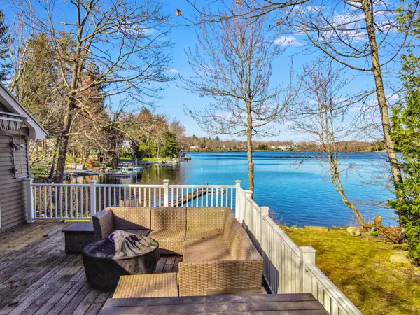 Oakland, ME 04963,350 Willey Point RD