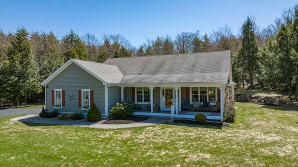 110 Liberty LN, Acton, ME 04001