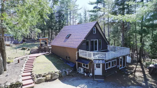 315 Lily RD, Dedham, ME 04429