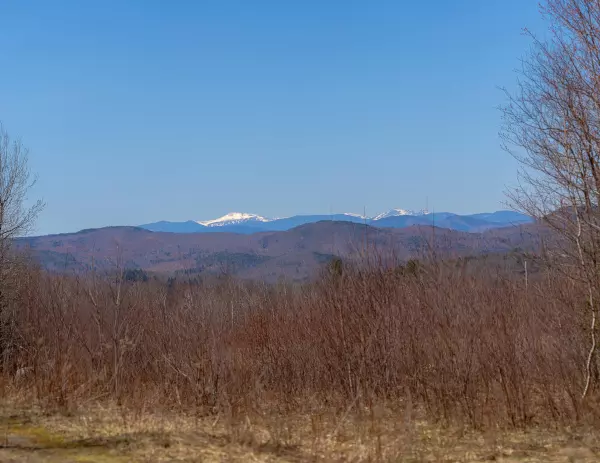 Woodstock, ME 04219,9 Outlook RD