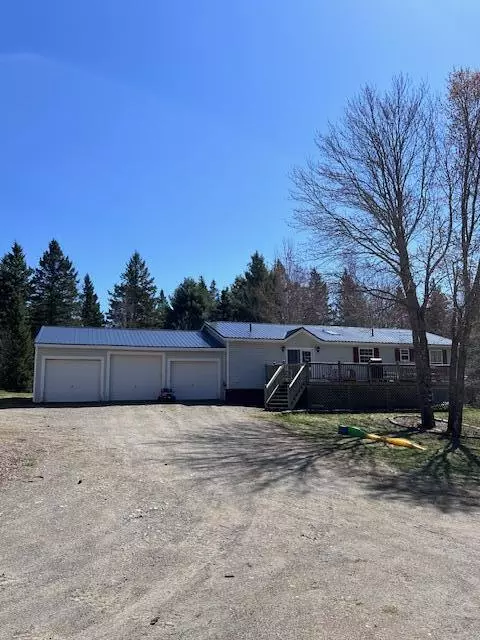 77 Lake RD, Princeton, ME 04668