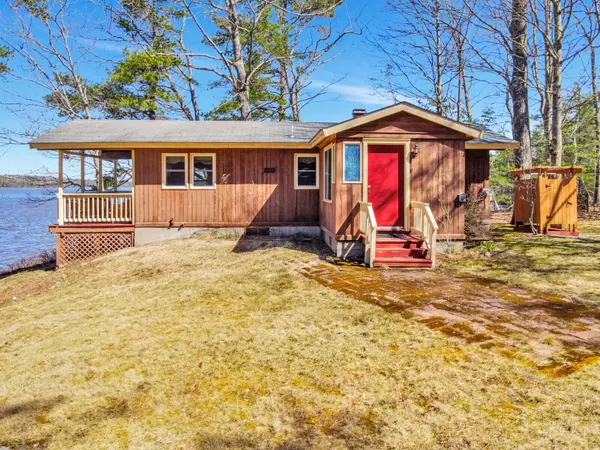 26 River RD, Westport Island, ME 04578