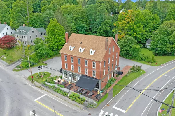 Newcastle, ME 04553,52 Main ST