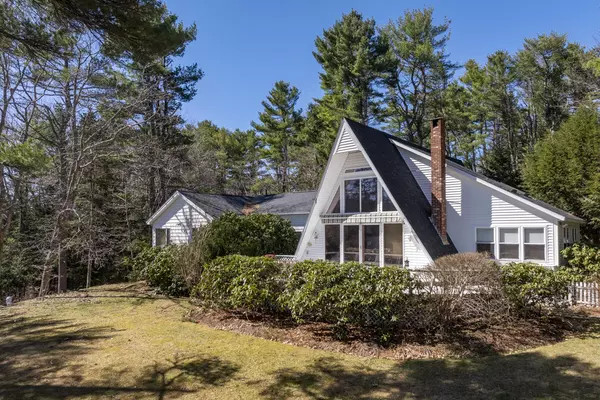 Surry, ME 04684,1084 Surry RD