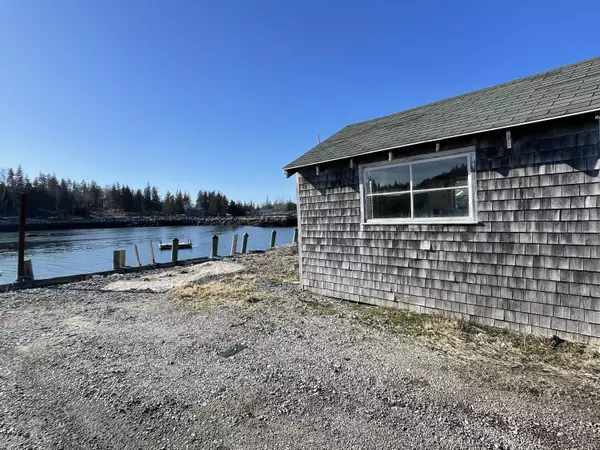 Vinalhaven, ME 04863,11 General Wool RD