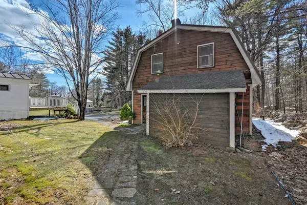 Litchfield, ME 04350,39 Kenway DR