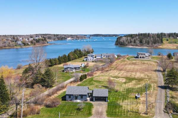 106 Port Clyde RD, Saint George, ME 04860