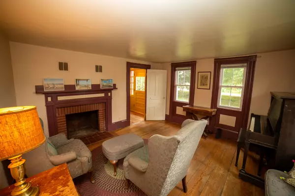 Deer Isle, ME 04627,8 Hardys Hill RD