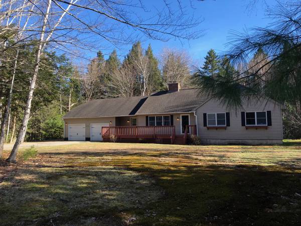 225 Morgan LN, Millinocket, ME 04462