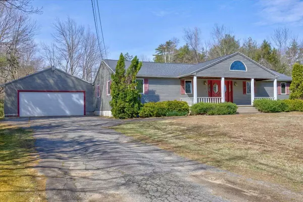 North Berwick, ME 03906,23 Staples DR