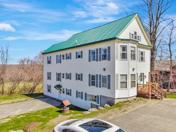 Oakland, ME 04963,111 South Alpine ST