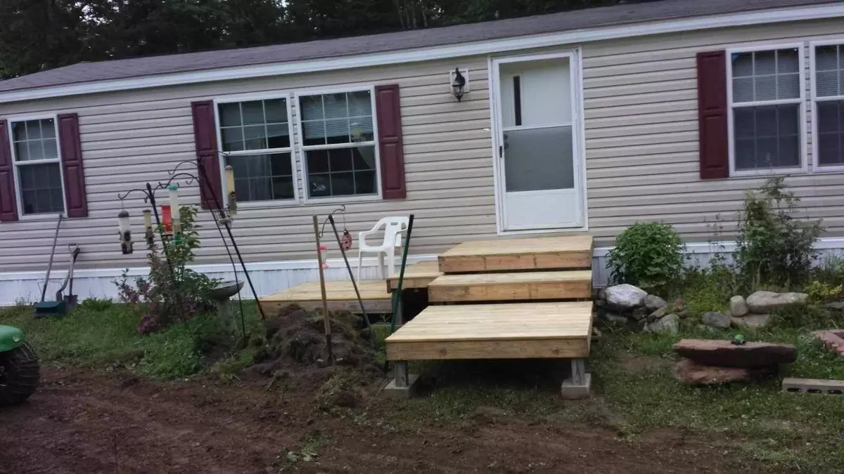 Northport, ME 04849,396 Beech Hill RD