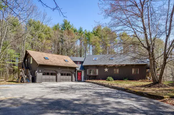 Lewiston, ME 04240,166 Old Webster RD