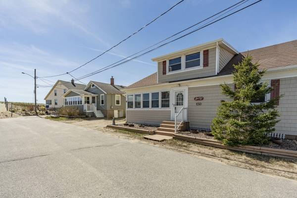 5 Sandpiper RD, Old Orchard Beach, ME 04064