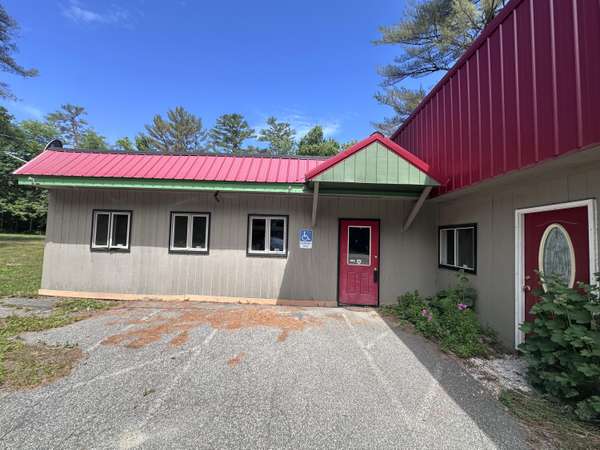 2771 Hudson RD, Hudson, ME 04449