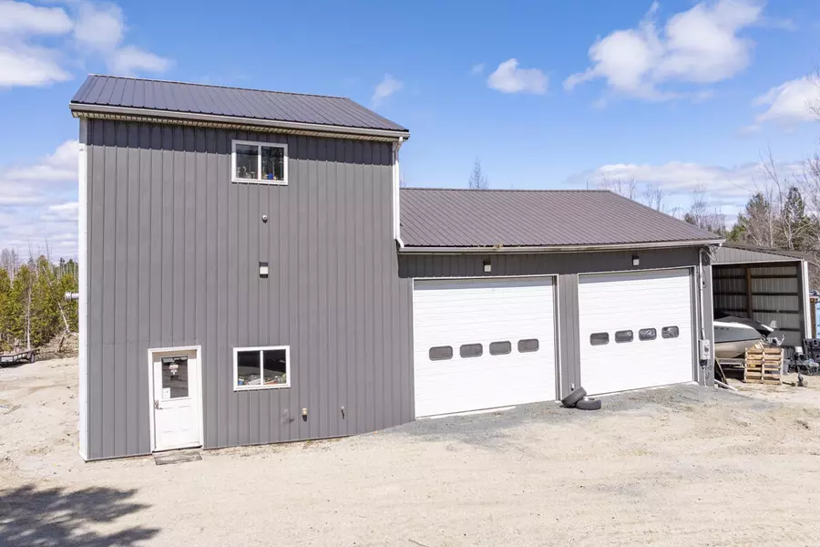 335 Georges Pond RD, Franklin, ME 04634