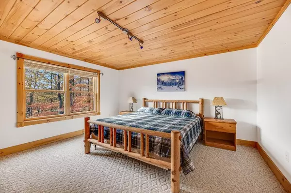 Carrabassett Valley, ME 04947,2014 Birch Trail RD