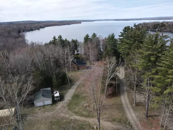 Newport, ME 04953,38 Presley LN