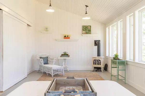 Northport, ME 04849,89 Clinton AVE