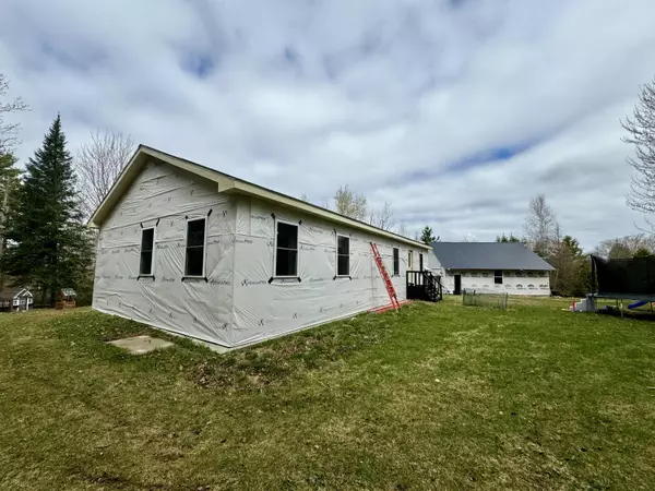 Winn, ME 04495,1222 Route 168