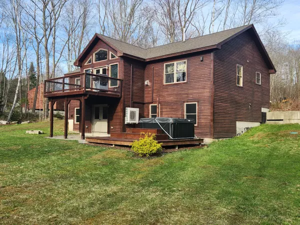 113 Weeks Mills RD, Farmington, ME 04938