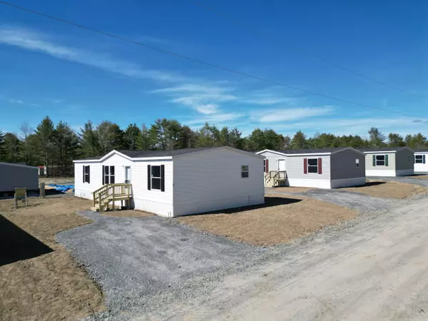 Waterville, ME 04901,22 Amelia LN