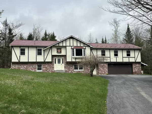 128 Isthmus RD, Rumford, ME 04276