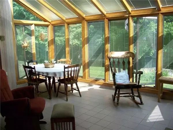 Winthrop, ME 04364,48 Ridge RD