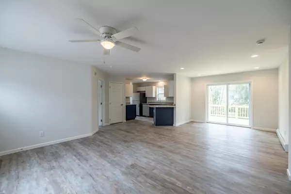 Auburn, ME 04210,11 Fox Hollow DR