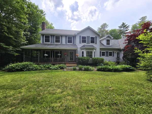 46 Homsted LN, Hermon, ME 04401