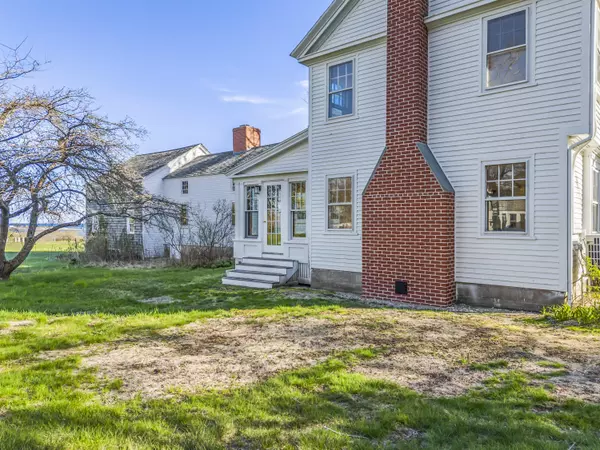 Wells, ME 04090,1983 Post RD