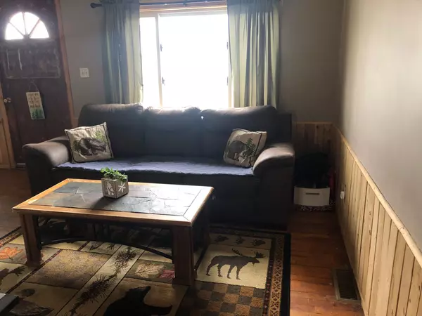 Millinocket, ME 04462,61 Eastland AVE