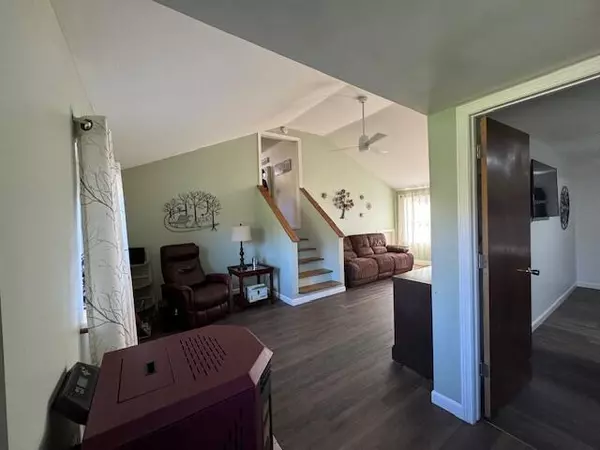 Detroit, ME 04929,235 Troy RD