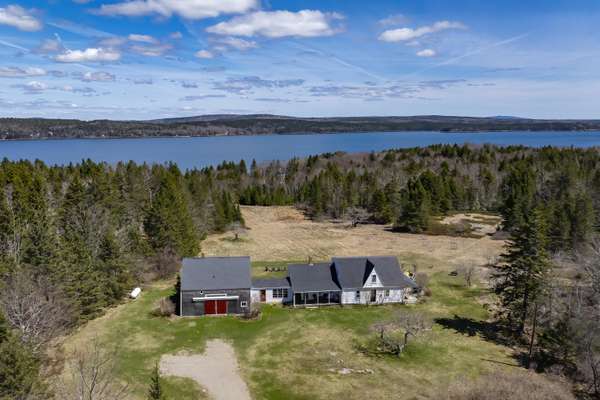 465 Eggemoggin RD, Deer Isle, ME 04650