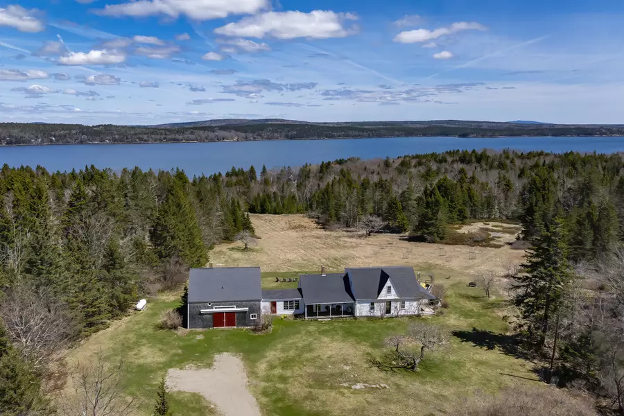 465 Eggemoggin RD, Deer Isle, ME 04650