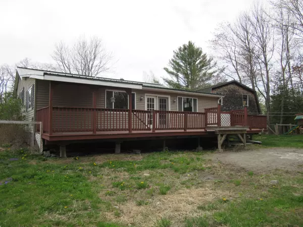 Milford, ME 04461,3 Grays LN