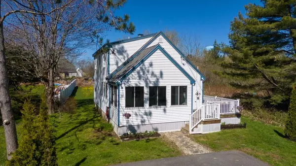 Thomaston, ME 04861,12 Kossuth ST