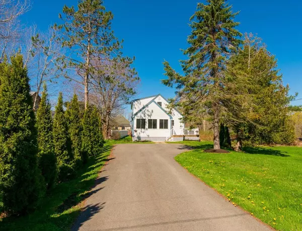 Thomaston, ME 04861,12 Kossuth ST