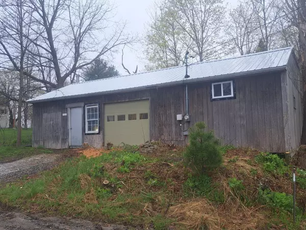 Whitefield, ME 04353,8 Mills RD