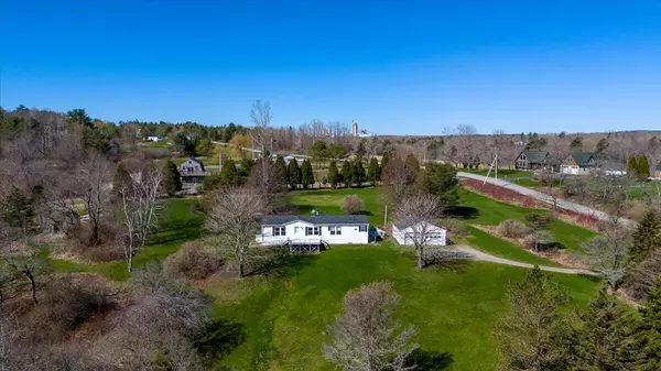 Thomaston, ME 04861,147 Thomaston ST