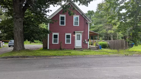 Orono, ME 04473,59 Hillside RD