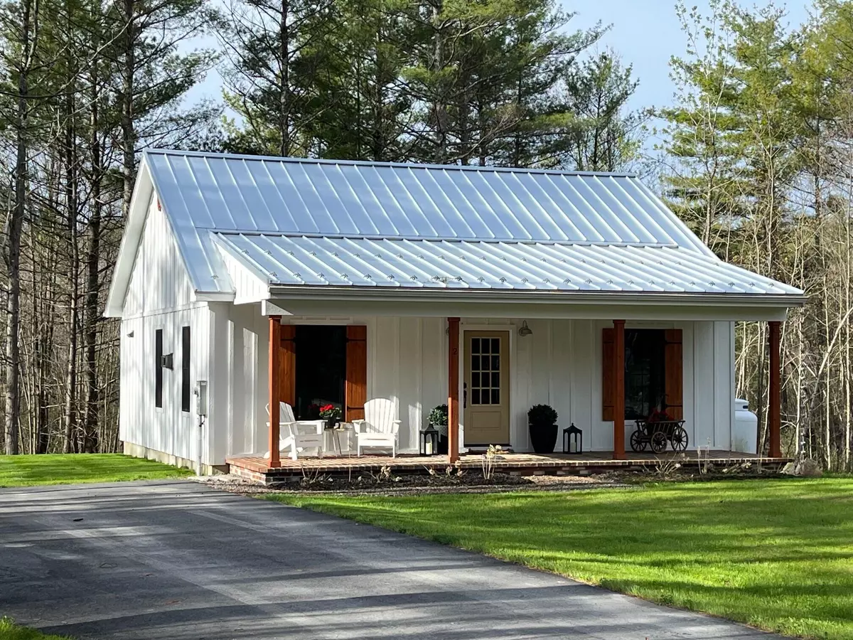 Richmond, ME 04357,2 Evergreen LN