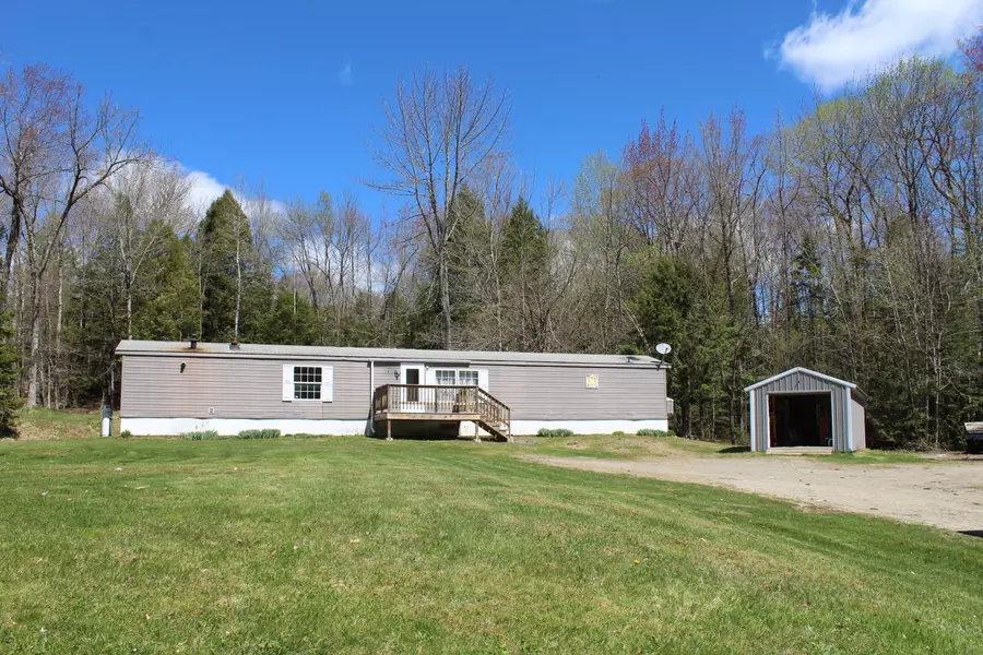 307 W West Old Main RD, Lowell, ME 04493