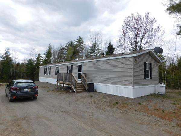 124 Bo's LN, Greenbush, ME 04418