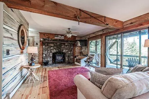 Sweden, ME 04040,23 Hillside LN