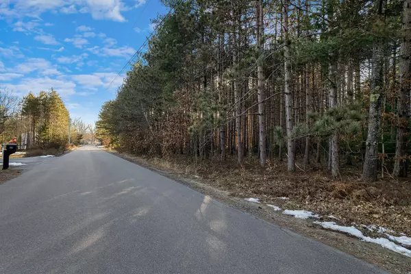 Wells, ME 04090,65 Newhall RD