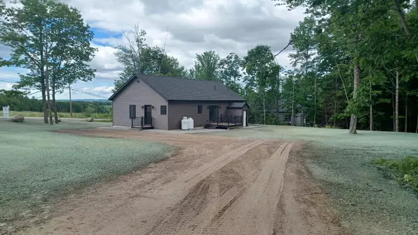 Monmouth, ME 04259,5 Jordan LN