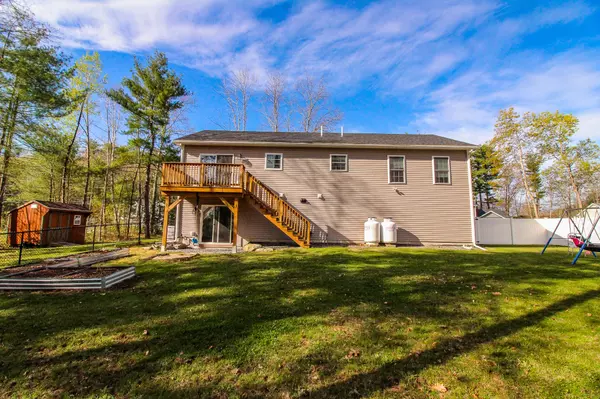 Hampden, ME 04444,29 Sunrise LN