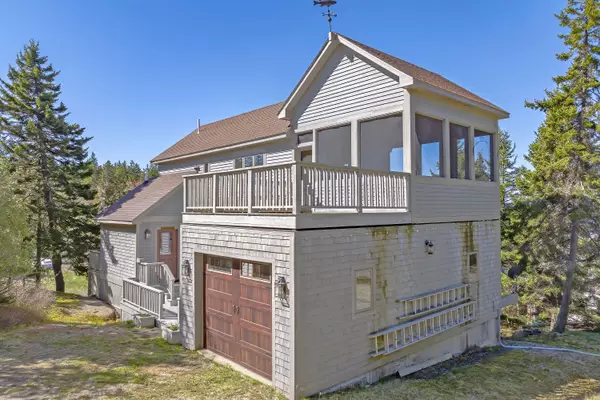 Stonington, ME 04681,51 Green Head RD