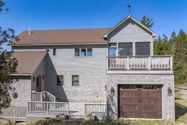 Stonington, ME 04681,51 Green Head RD